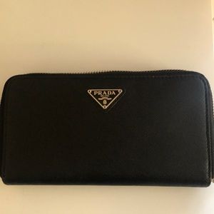 Prada Saffiano Zip Wallet black
